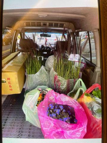 彭啓銘 - 婚宴佈置運送