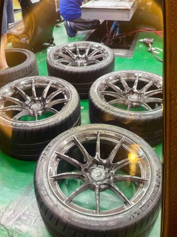 彭啓銘 - 客戶輪胎配送