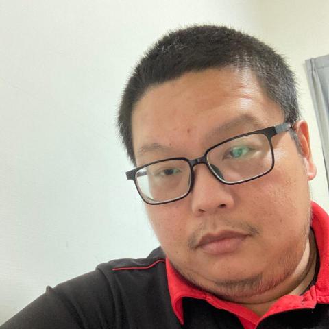 提供物流服務的專家李佳帆