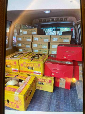 彭啓銘 - 水果禮盒運送