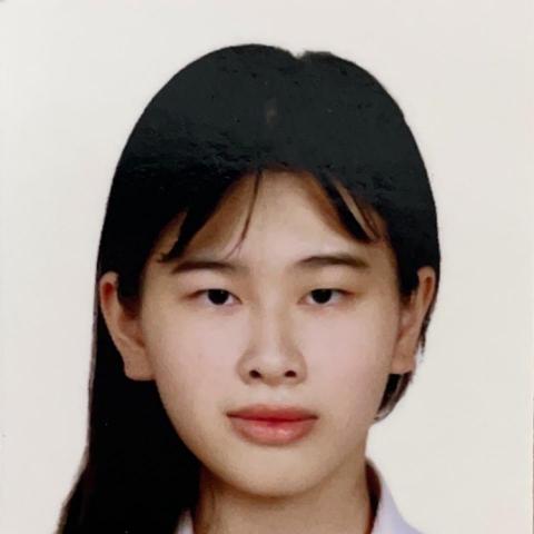 提供線上家教服務的專家廖宣婷