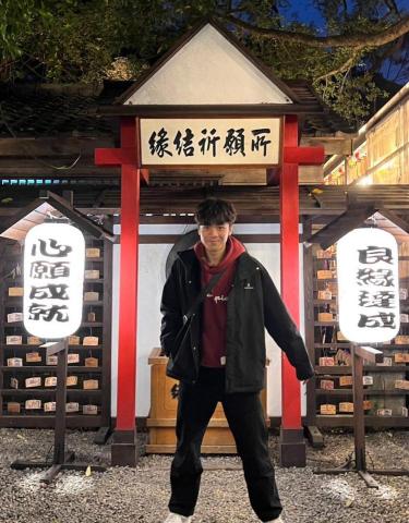 提供蔡侑霖ptt服務的專家森郁霖