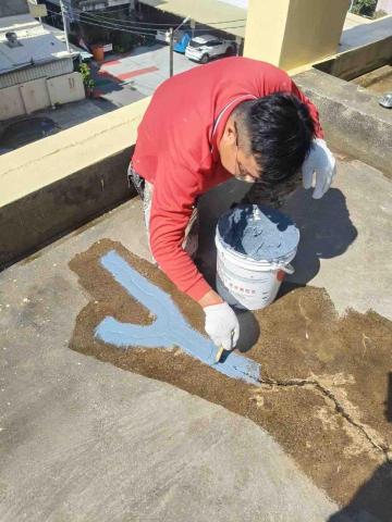 墨翰外牆防水工程 - Pu不垂流不裂縫