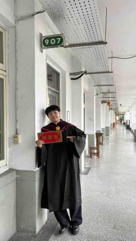 提供113高考服務的專家劉威麟