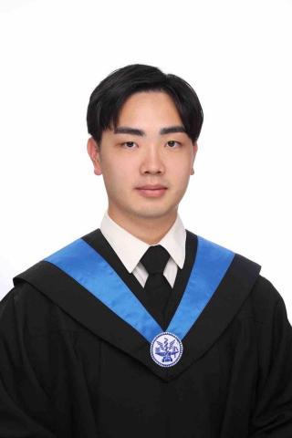 提供衝浪課程台北服務的專家Anthony