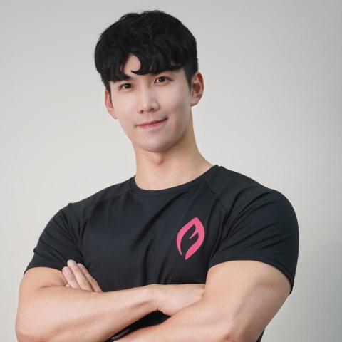 提供水上服務的專家SONG宋承翰