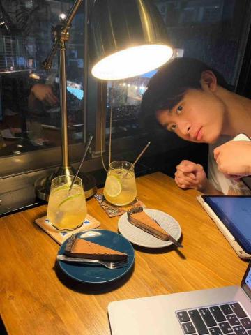 提供235服務的專家林庭羽