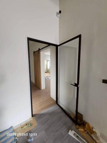 欣睿工程行 - 推拉門