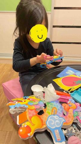 Elena Lee - 幼兒陪玩