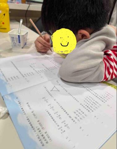 Elena Lee - 國小數學競賽