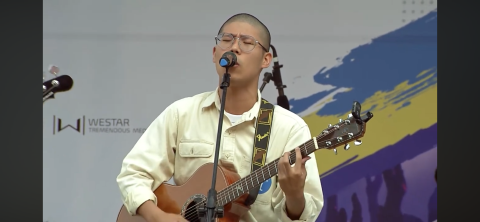 黃昱閔|吉他、編曲家教 - 