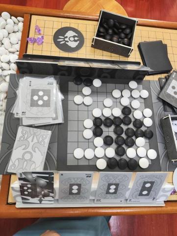 陳小源 - 與小朋友教學黑嘉嘉烏鷺爭霸如何玩