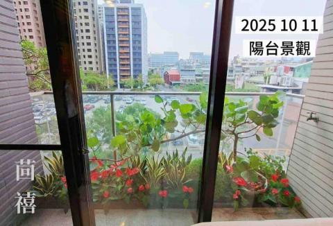 茴禧花坊 - 住家陽台