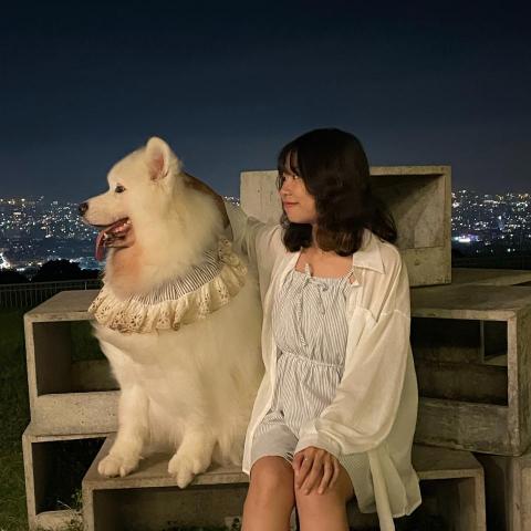 提供線上家教服務的專家方芷逸