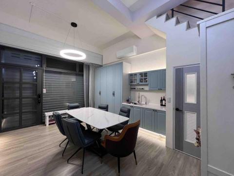 整合工程職人-黃設計師🪛🔧🔨 - 