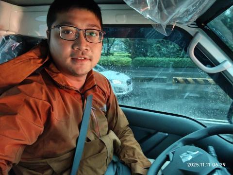 上悅國際人力派遣 - 能開小貨車