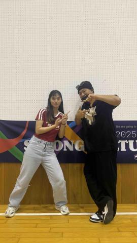 HONG的韓文翻譯 - 