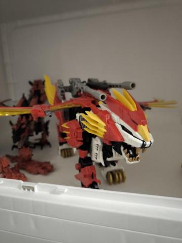 劍崎陳的模型工作室 - 洛伊德素組