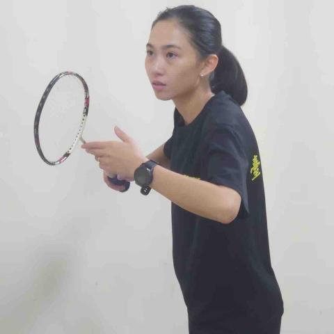 提供衝浪教練證服務的專家旻璇李