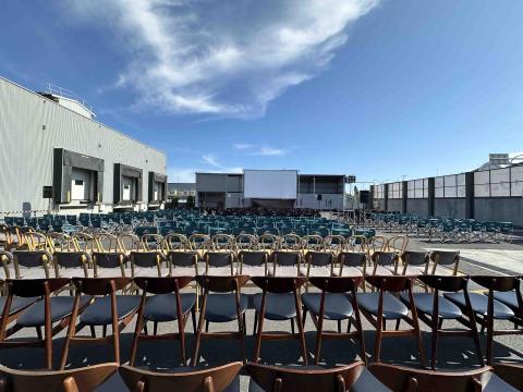 熊南人電影映像有限公司 - 數位放映500人