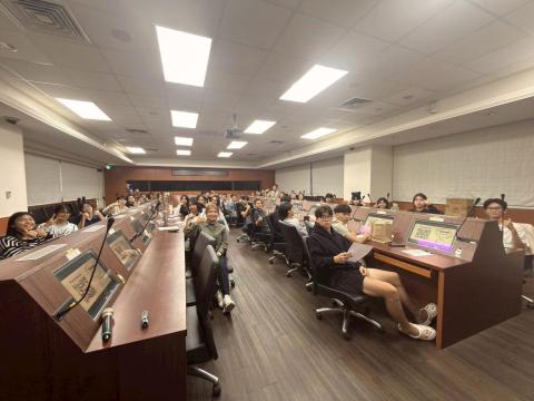 華樂職涯工作室/曾宣華 - 勤益科大-(全英)職場倫理與文化差異
更多請見https://www.yescareer.net/#_6