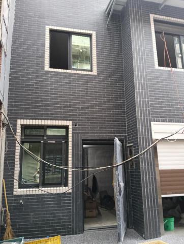 溫正帆 - 外牆磁磚