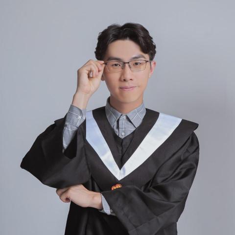 提供棒球規則服務的專家高紳