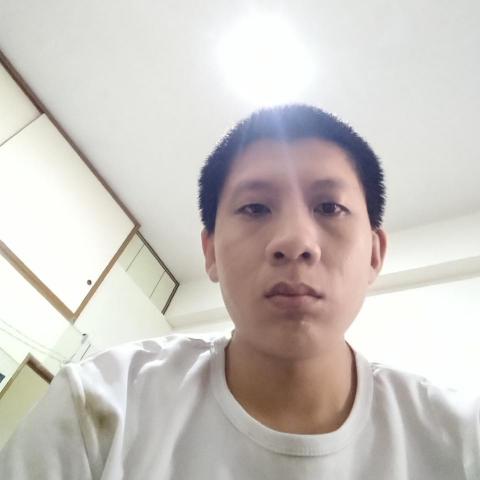 提供電動卷簾服務的專家黃識全