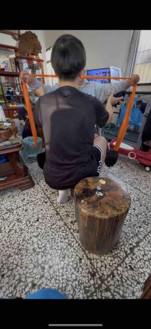 健身產業待10年教學經驗8年，沙鹿龍井國際私人教練 - 到府幫曾經中風過的阿公 加強肌力訓練