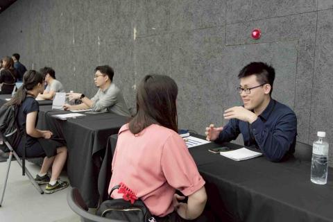 涂經緯 - 求職博覽會職涯諮詢 