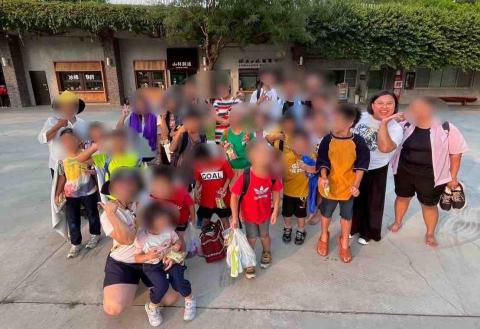 曾富美 - 籌辦兒童夏令營