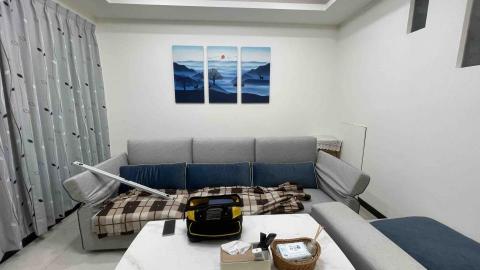 🌐製畫.掛畫.裱框🌐Mr.莊 - 感謝客人的支持，拼圖畫也難不倒我們，一定幫你掛置的漂漂亮亮??