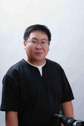 提供攝影作品服務的專家黃聖賀