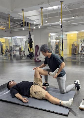 張阿雅 - 運動按摩