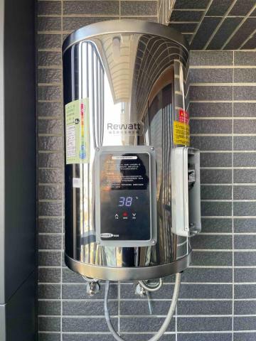 LH水電維護工作室 - 電熱水器安裝