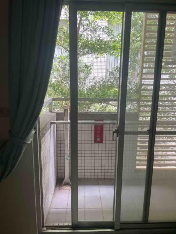 咪吉門窗 - 落地窗玻璃