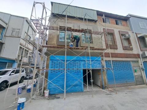 FRP玻璃纖維防水、室內外防水、內外牆油漆、仿石漆、侷限空間 -  磁磚拉皮防水