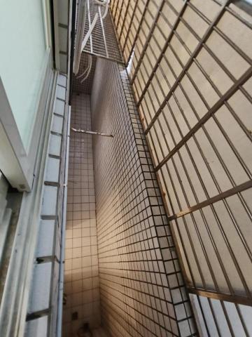 Kitty 愛乾淨清潔工作室 - 鐵窗磁磚清洗