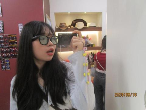 提供兒童美語服務的專家鄧羽安