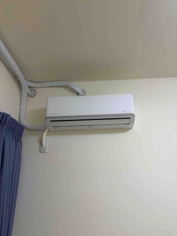 個人工作室 - 乾淨俐落