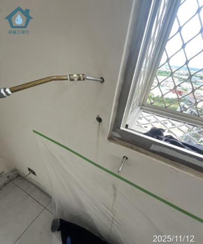 葑鎰工程行 - 窗框灌注