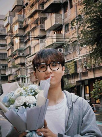 台南中西區陪玩姐姐推薦曾祥銘