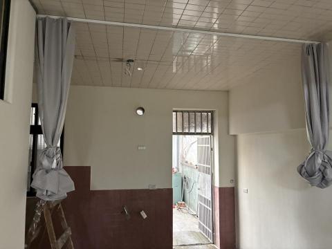 周文翔 - IKEA軌道窗簾安裝