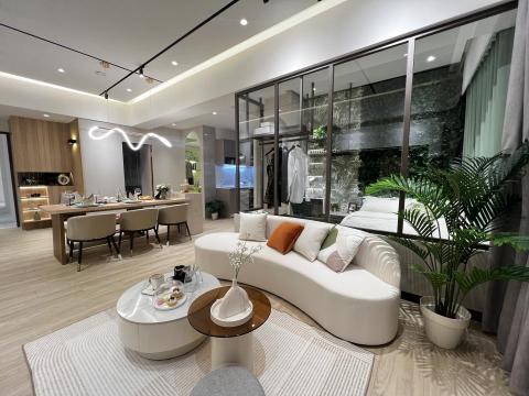 艾薇 - 新裝潢清潔與擺設，施工後嚴重粉塵及髒污清潔並協助採購擺設家具