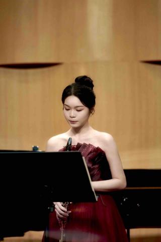 提供臺南景點服務的專家鄭家茵