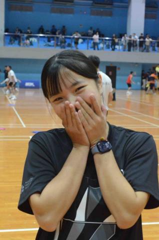 提供裁判服務的專家洪芷妤（羽球教練）