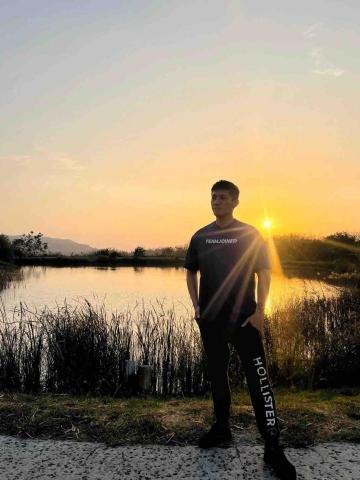 提供攝影機服務的專家產屎員*到府服務*主子🐈&zwj;⬛