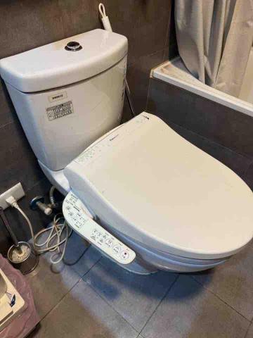 賴睿瑭 - 安裝免治馬桶