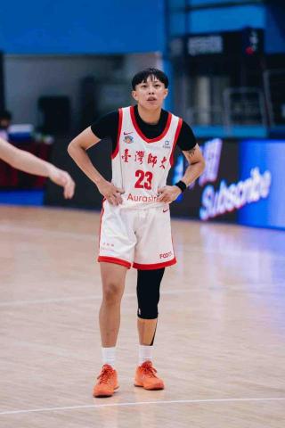 提供翻译u服務的專家張聿嵐