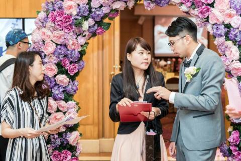 Yuki 婚禮主持/企劃 | 抓周/儀式/活動主持 - 